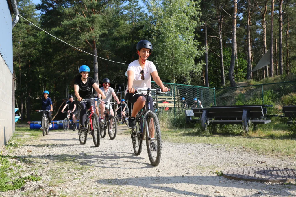 mountainbikes.webp
